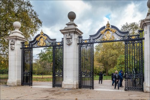 Historic walks in London